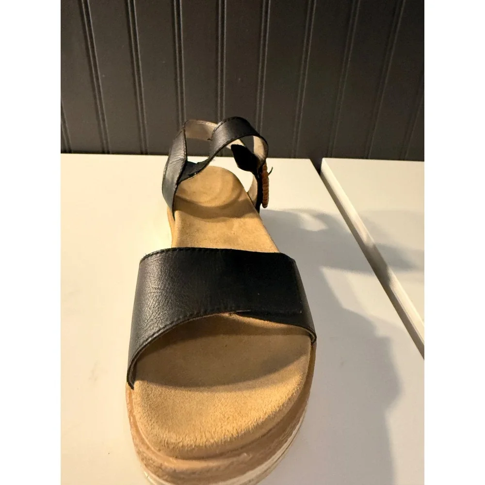 Remonte leather shoes sandles black leather with white platform sides